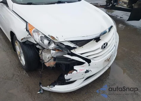 2013 Hyundai Sonata Gls from USA, damaged, VIN 5NPEB4AC1DH802601